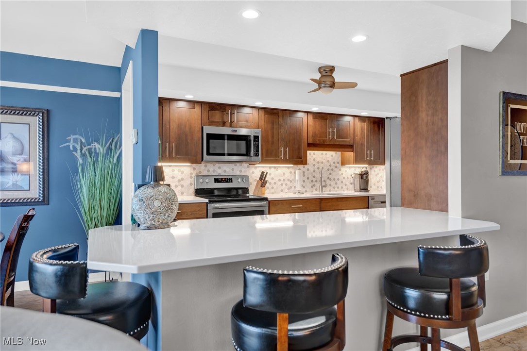 Meridian Condo - Residential