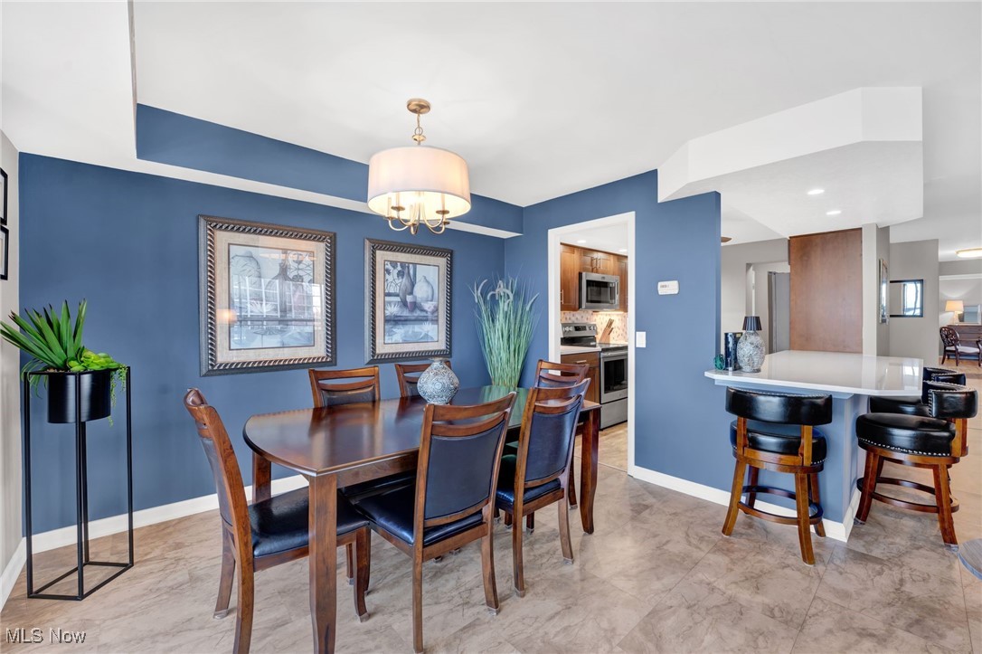 Meridian Condo - Residential