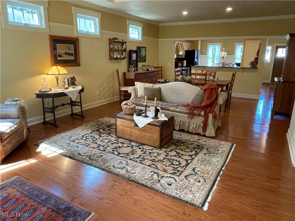 Villas/Mudbrook Condos - Residential