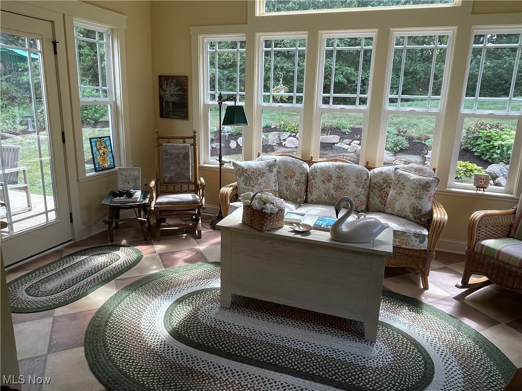 Villas/Mudbrook Condos - Residential