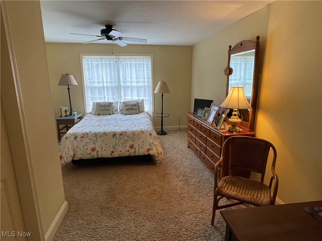 Villas/Mudbrook Condos - Residential