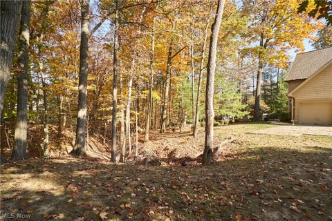 Tiny photo for 8477 Timber Trail, Brecksville, OH 44141 (MLS # 5257111)