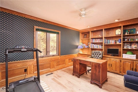 Tiny photo for 8477 Timber Trail, Brecksville, OH 44141 (MLS # 5257111)