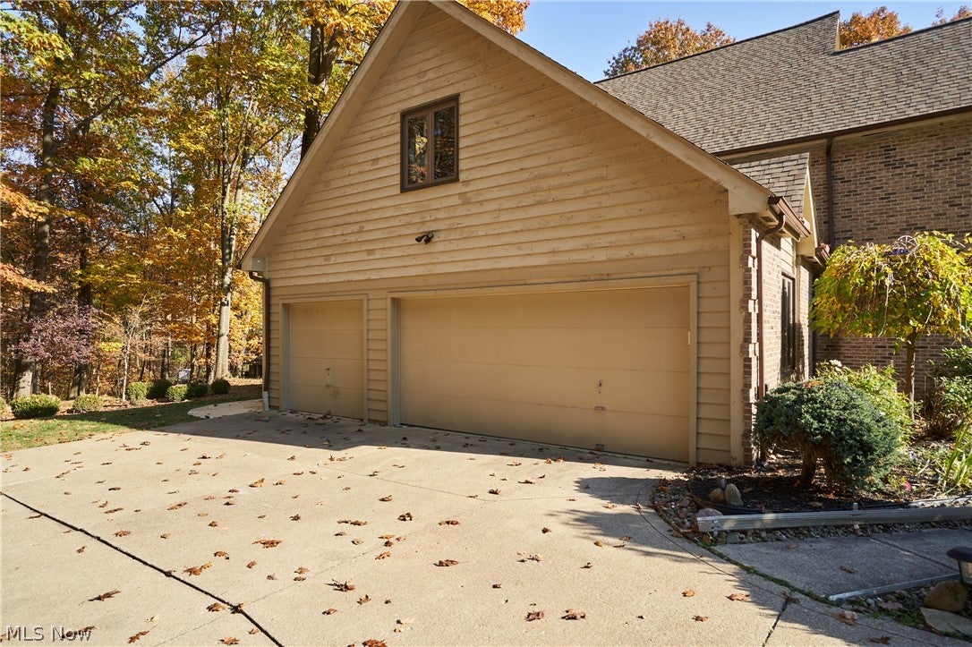 8477 Timber Trail