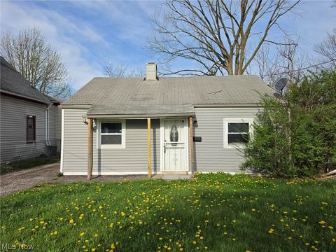 4264 E 164th Street Cleveland OH 44128