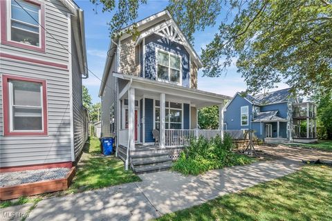 4212 Bailey Avenue Cleveland OH 44113