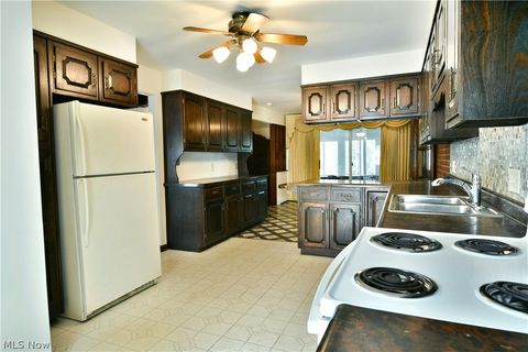 Tiny photo for 9 Hillside Drive, Girard, OH 44420 (MLS # 5190772)