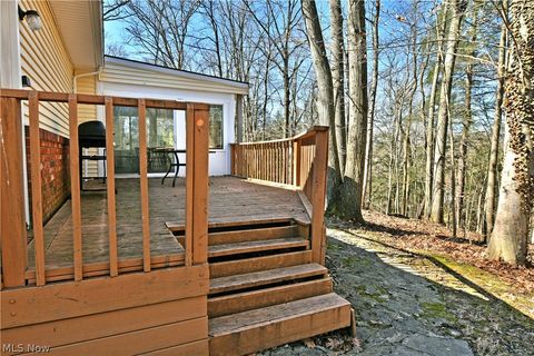 Tiny photo for 9 Hillside Drive, Girard, OH 44420 (MLS # 5190772)