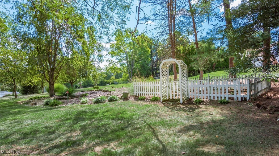 Ash Meadows 02 - Residential