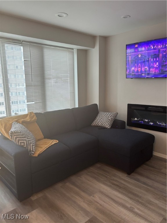 Marine Towers East Condo - Residential Lease