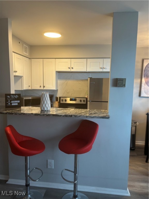 Marine Towers East Condo - Residential Lease