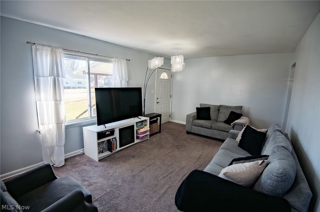 Photo of 116 Dehoff Drive, Youngstown, OH 44515 (MLS # 5189888)