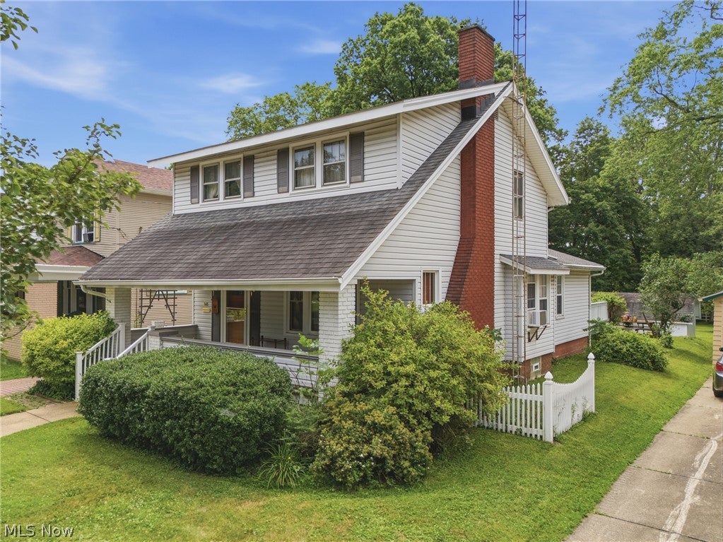 Photo of 165 Shadyside Court, Alliance, OH 44601 (MLS # 5225317)