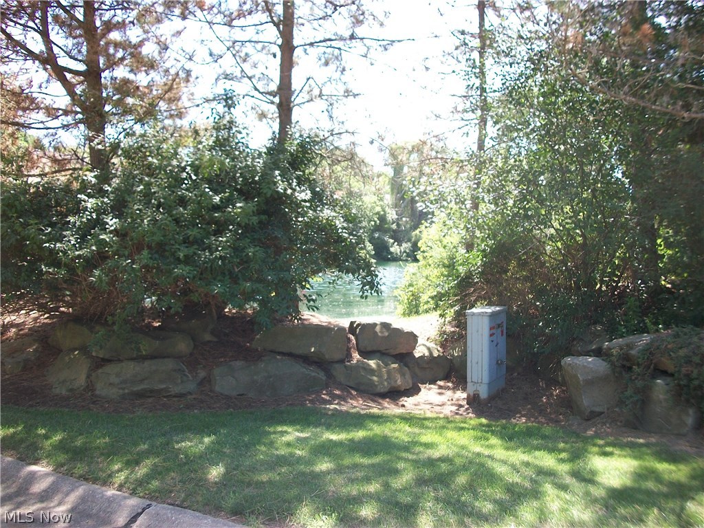 Water Oaks Condo - Residential