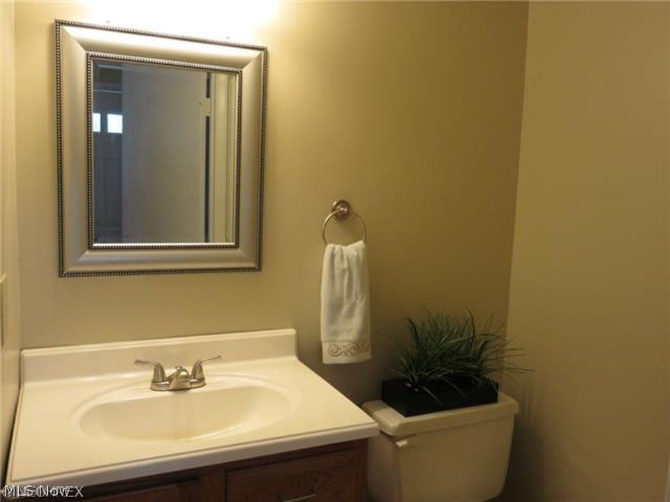 Water Oaks Condo - Residential