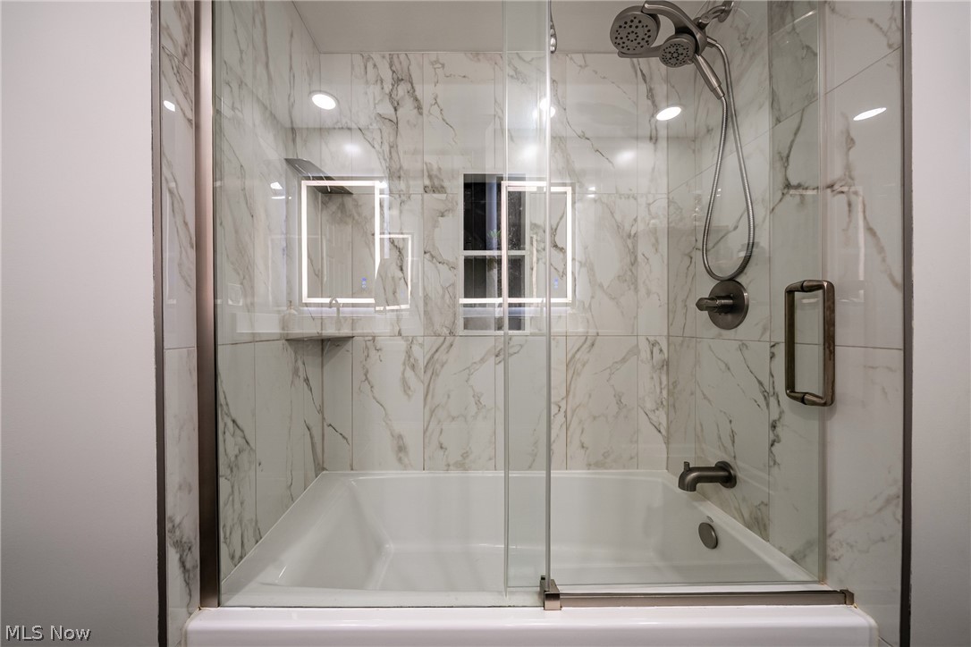 H Luxenbergs Rdg Estates 01 - Residential