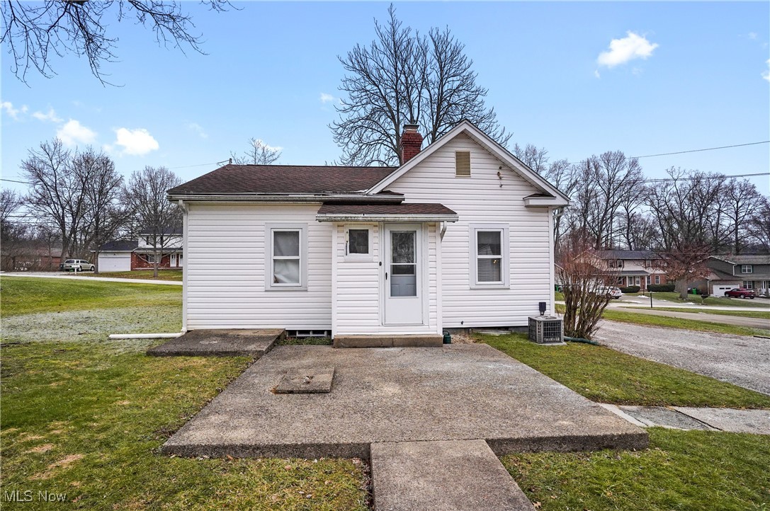 3748 Iona Avenue, Stow, Ohio image 33