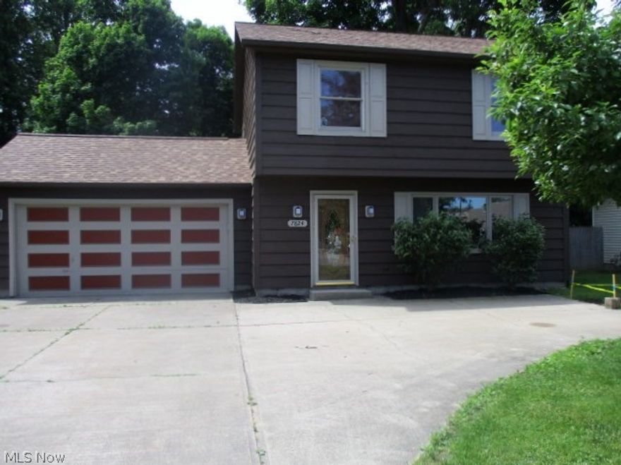 Magnificent secluded yard with new board-on/board privacy fence with lovely 23x14 deck. Beautiful crown molding and built-ins thru-out LR and Kitchen for dramatic touches to newly painted home.  Gleaming hardwood floor in LR.  Three Bedrooms on 2nd floor with updated modern bath. Newer roof (Dec, 2018), furnace (spring 2019). Dream granite kitchen featuring stainless steel appliances, white cabinetry with eat-in area.  Conveniently located with walking distance to shopping & amenities. Move right in!!