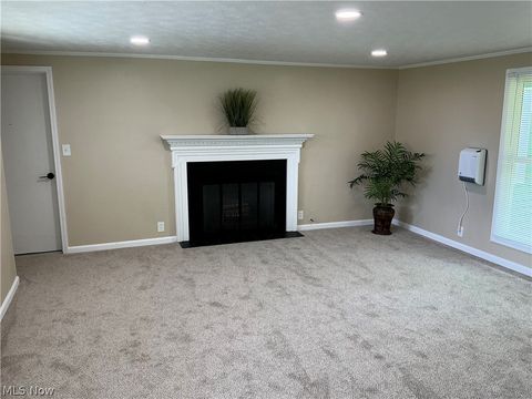 Tiny photo for 262 Miller Court, Elyria, OH 44035 (MLS # 5210553)