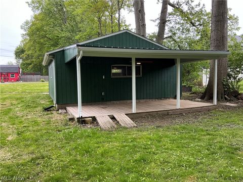 Tiny photo for 262 Miller Court, Elyria, OH 44035 (MLS # 5210553)