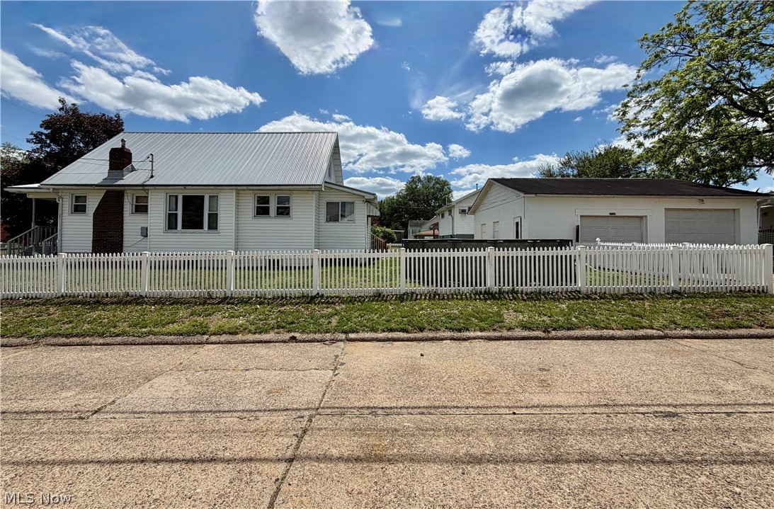 Ar Anderson & Bros Prop - Residential
