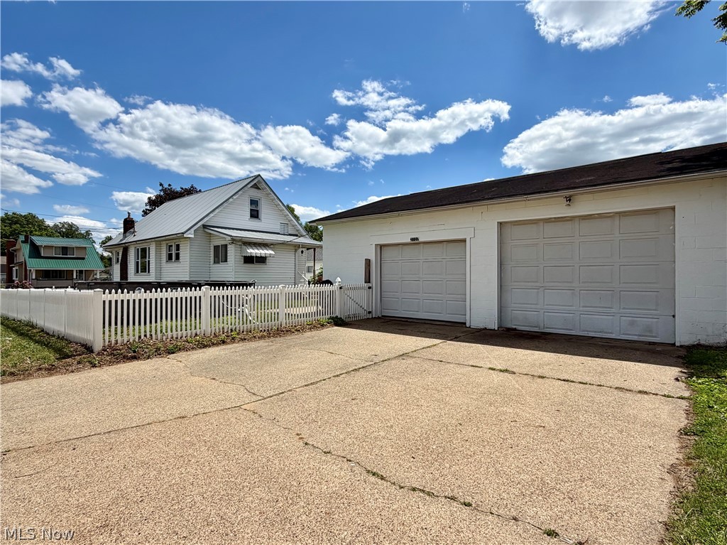 Ar Anderson & Bros Prop - Residential