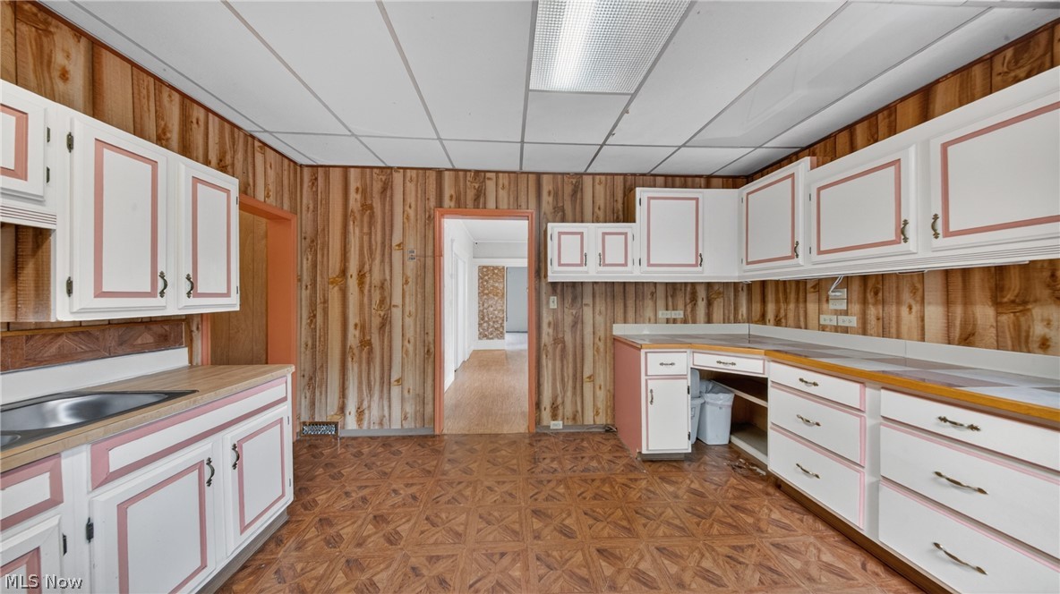 1320 W 87th Street