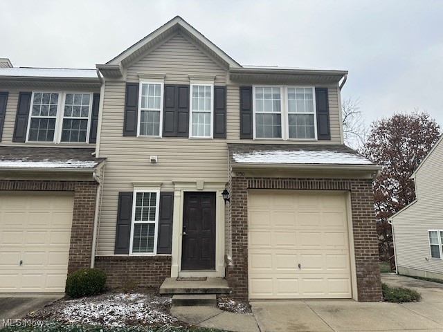 1250 Wellingshire Circle, Cuyahoga Falls, Ohio image 1