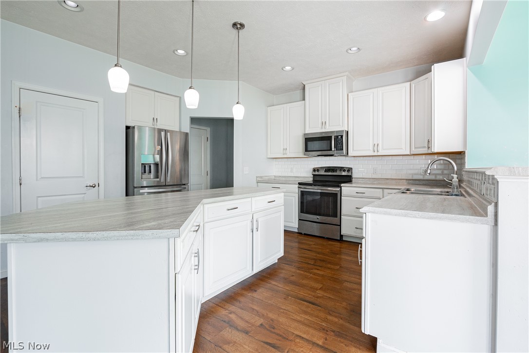 Sandstone Ridge - Residential