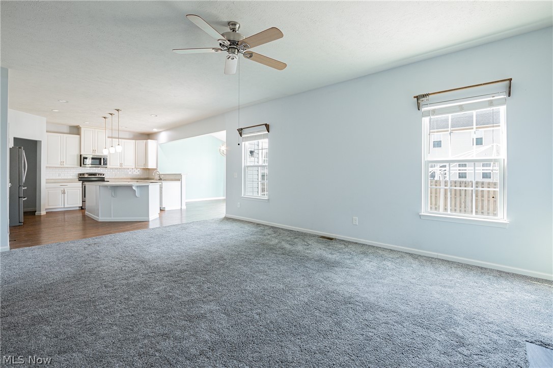 Sandstone Ridge - Residential