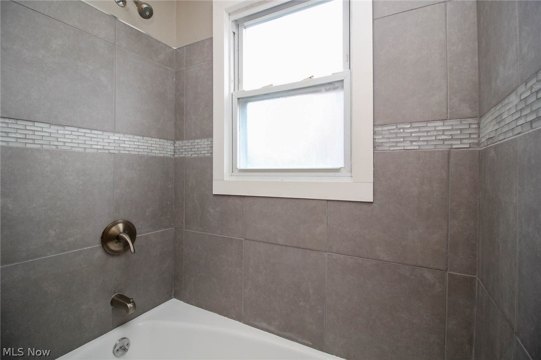 New England Lanes - Residential