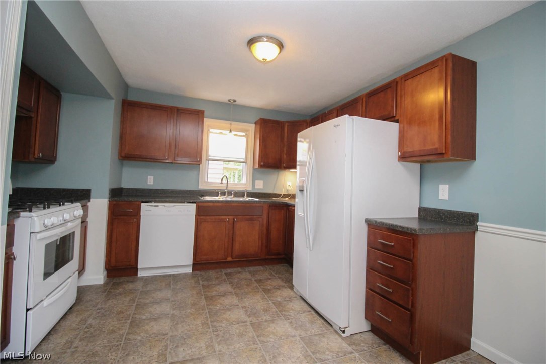 New England Lanes - Residential