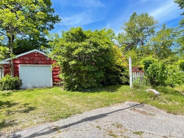 14849 Whitney Road, Strongsville, Ohio image 3