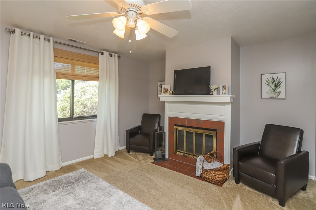 Silver Valley Condo - Residential