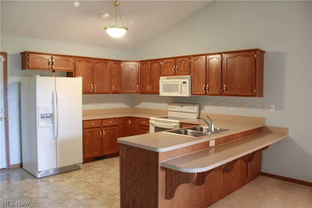 Pine Knoll Estates - Residential