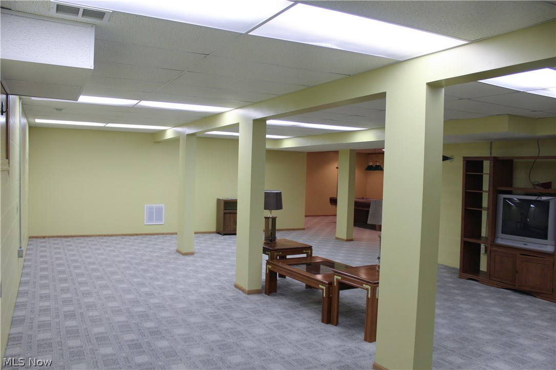 Pine Knoll Estates - Residential