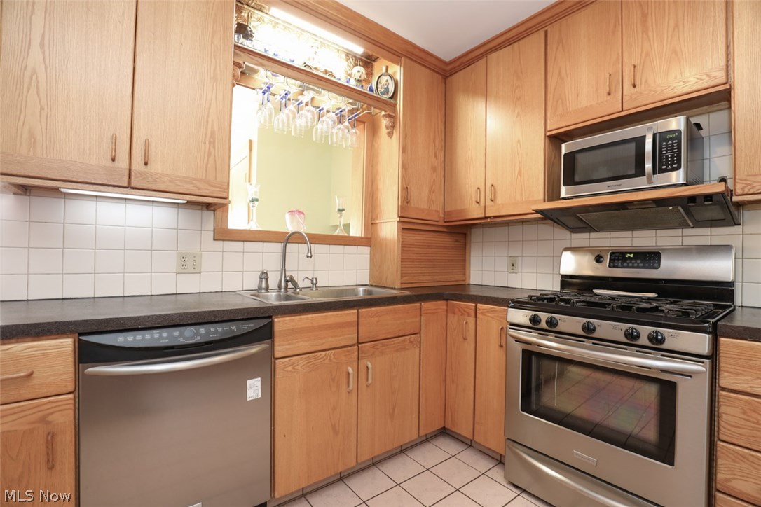 City/Canfield - Residential