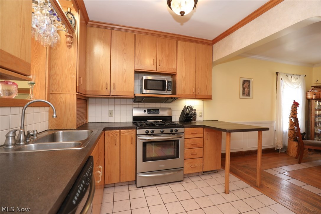 City/Canfield - Residential