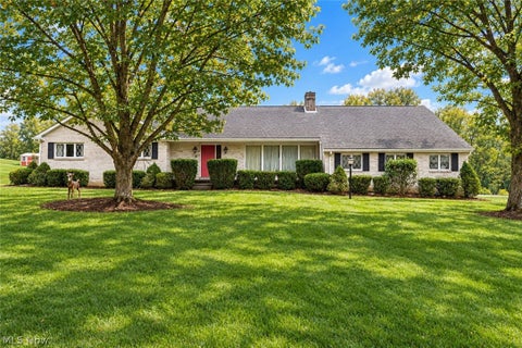 Photo of 6239 State Route 152, Richmond, OH 43944 (MLS # 5252217)
