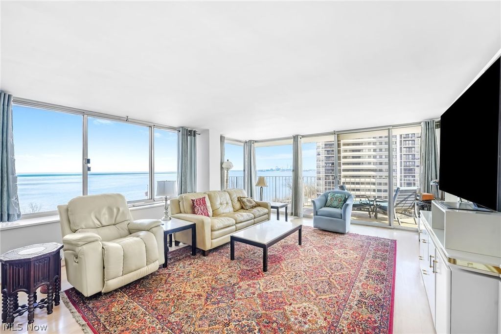 Photo of 12700 Lake Avenue #1107, Lakewood, OH 44107 (MLS # 5184197)