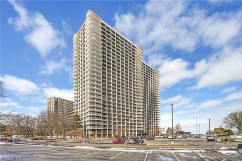 Condo For Sale - 12700 Lake Avenue #1107<br/> Lakewood, OH 44107
