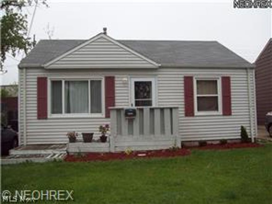 Investor or owner occupied wanted. 1 bedroom 1 bath. Priced to move!