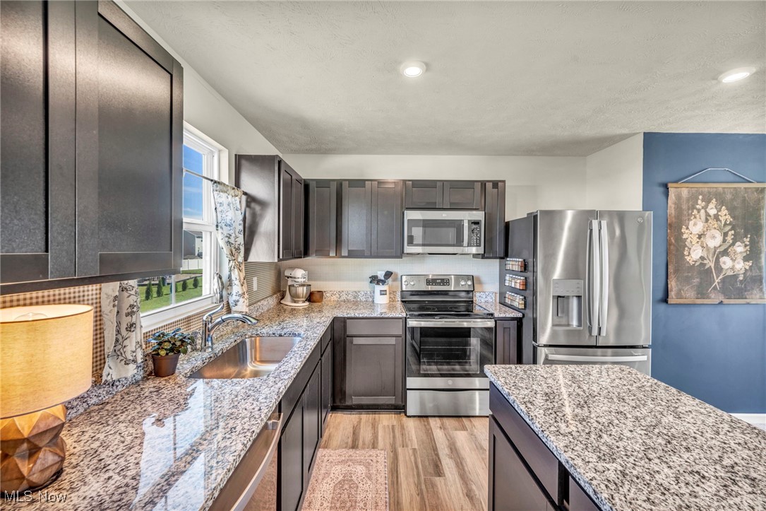 Encore Estates At Heisley Park - Residential