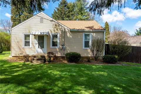 Photo for 921 Applegrove Street NW