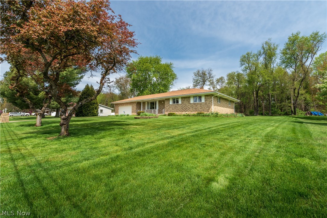 Pine Knoll Estates - Residential