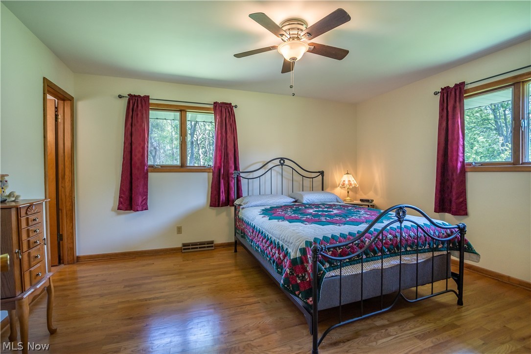 Pine Knoll Estates - Residential