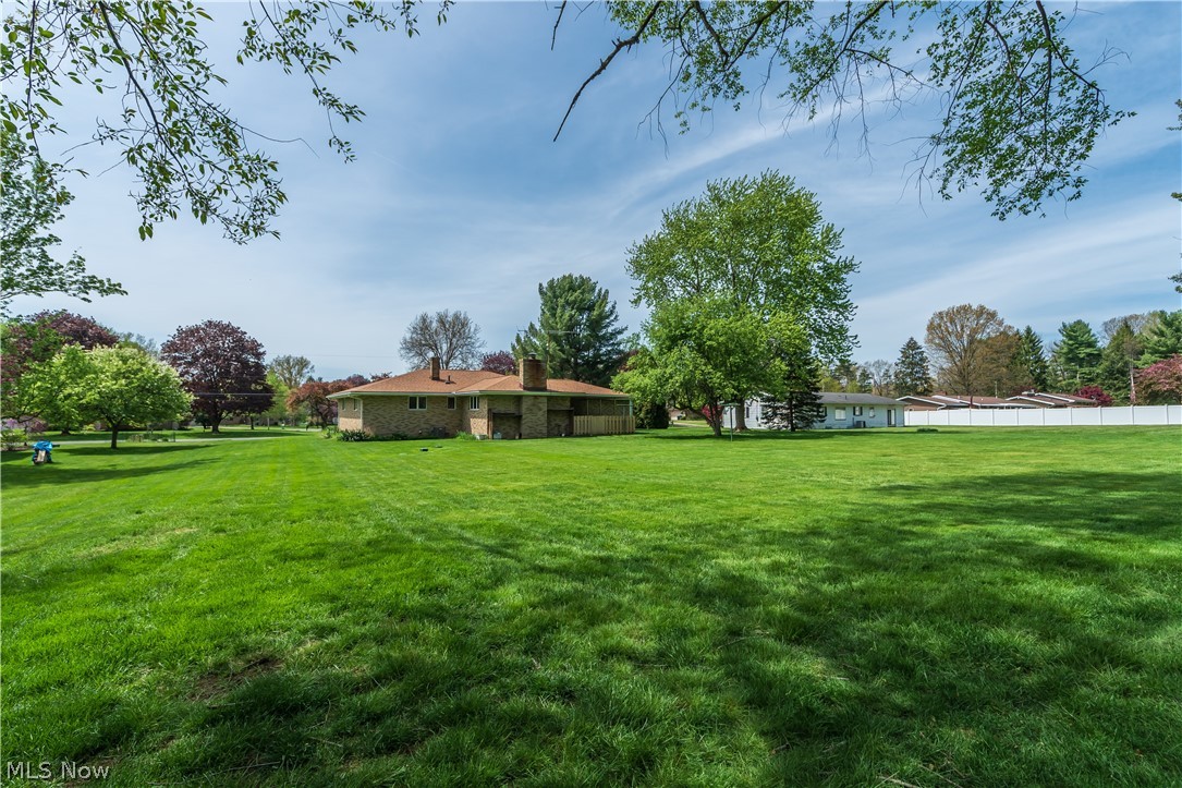 Pine Knoll Estates - Residential