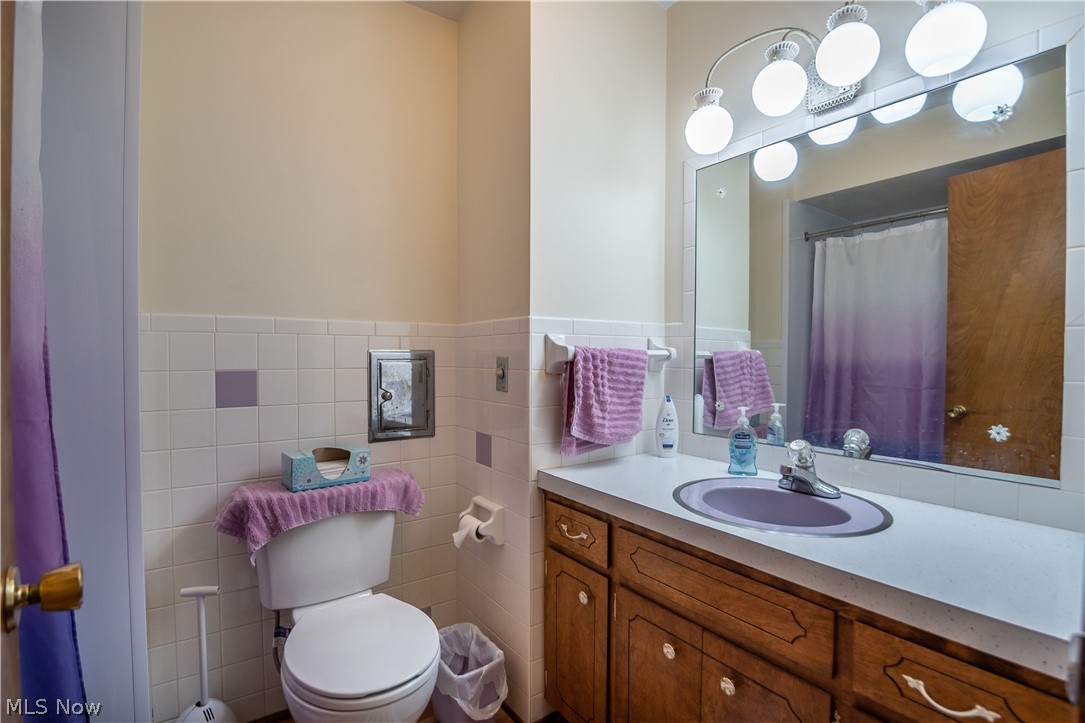 Pine Knoll Estates - Residential