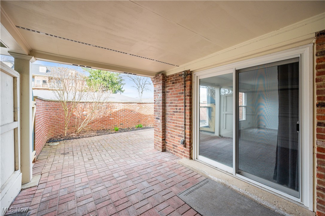 Georgetown/Lyndhurst Condo - Residential