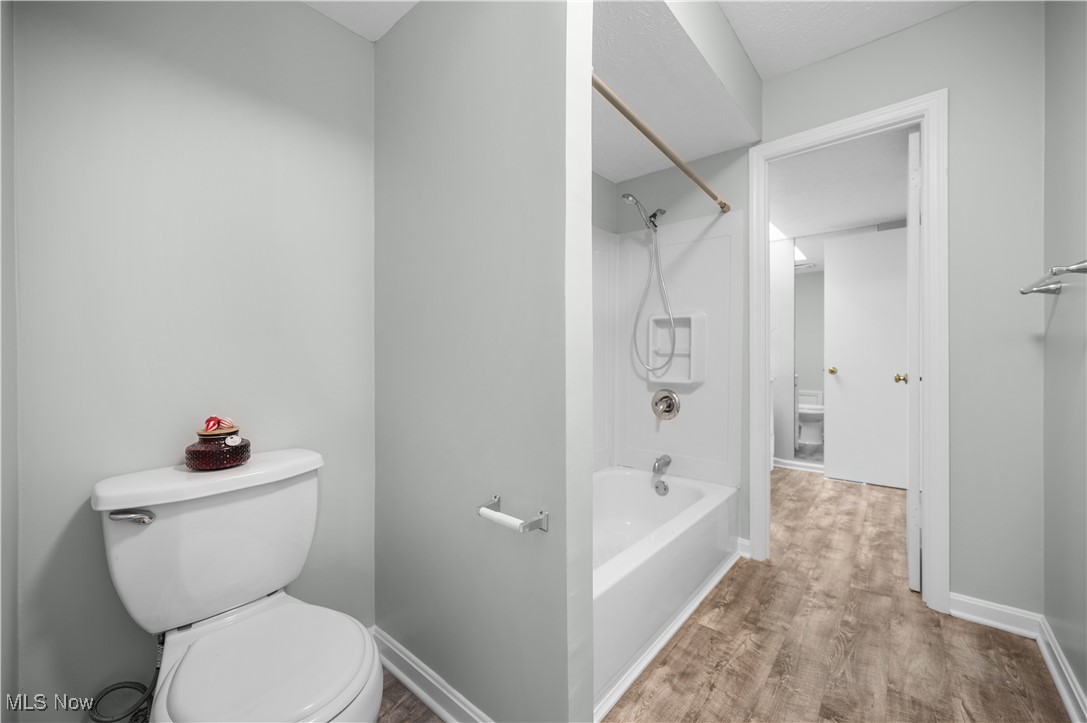 Georgetown/Lyndhurst Condo - Residential